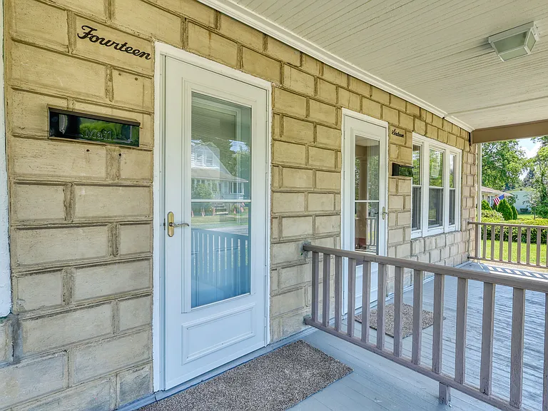 14 Florida Ave — Photo 13