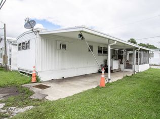 205 Sharps Cir, Eustis, FL 32726