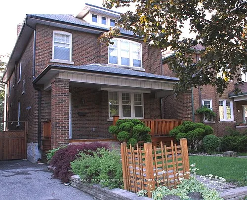 70 Snowdon Ave Photo 1