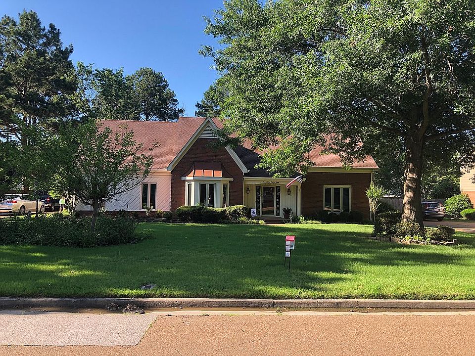 1st image of 9188 Longwood Ln