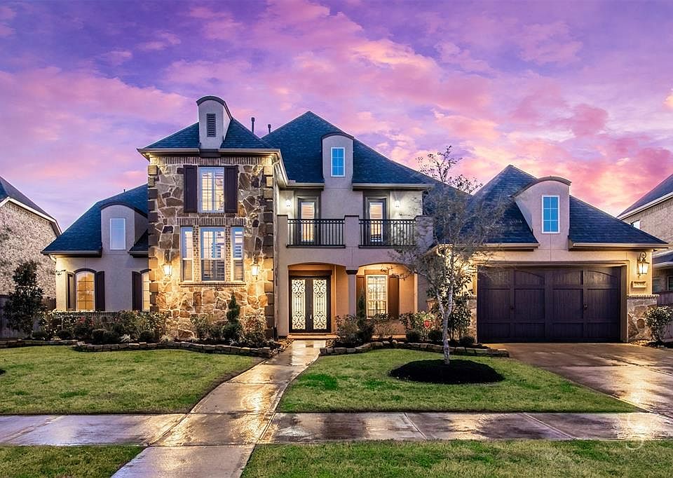 1st image of 28019 Burnett Hills Ln