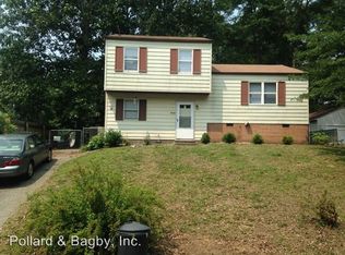 9354 Lost Forest Dr, North Chesterfield, VA 23237