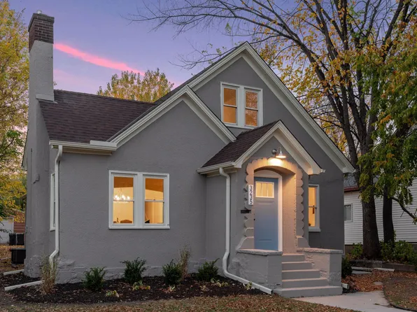 3235 James Ave N, Minneapolis, MN 55412