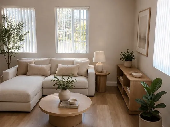 1022 El Camino Dr #C, Costa Mesa, CA 92626