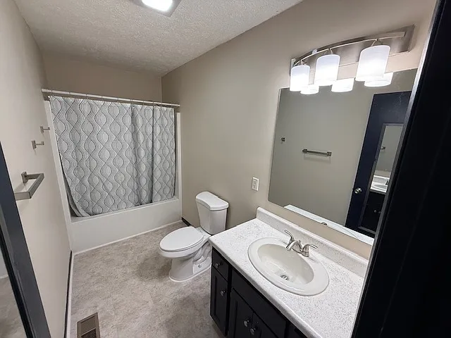 572 Meadow St #12 — Photo 7
