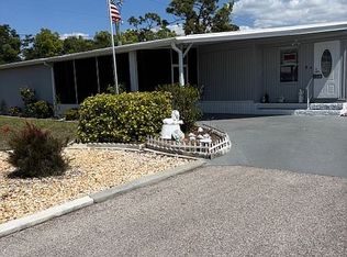 8 Dron Ct, Fort Myers, FL 33912