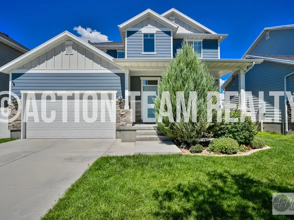 788 W Star Spangled Dr, Bluffdale, UT 84065