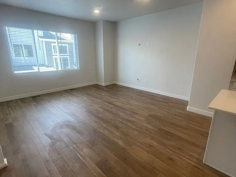 15071 S Reins Way — Photo 8