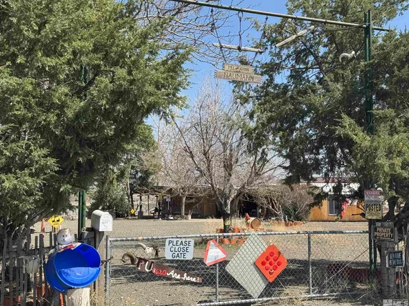 3620 Sage Brush Rd, Winnemucca, NV 89445