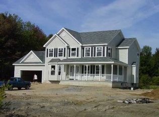 1 Ashdown Rd, Clifton Park, NY 12056