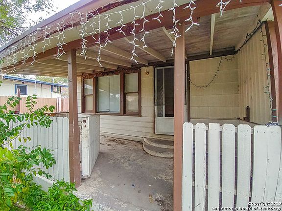 3rd image of 4903 Cannon Dr