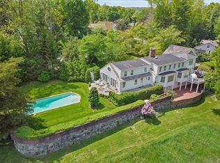 28 Cavalry Rd, Westport, CT 06880