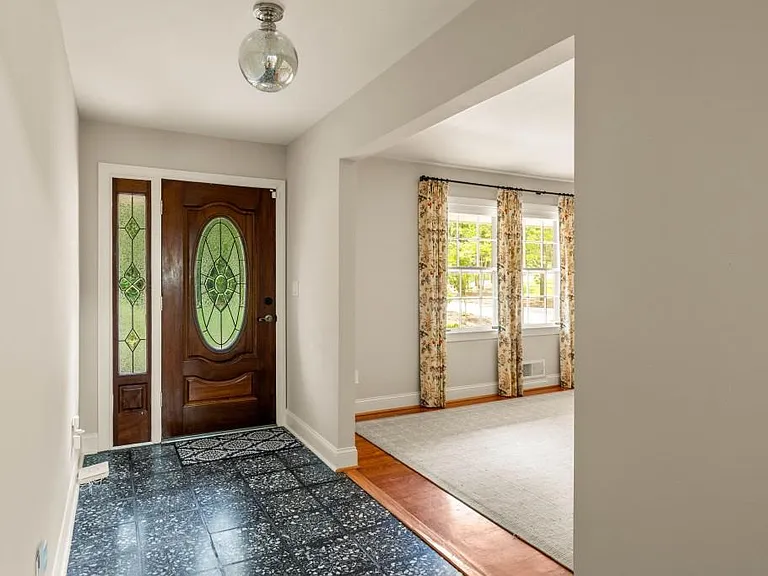 2646 Caladium Dr NE — Photo 4