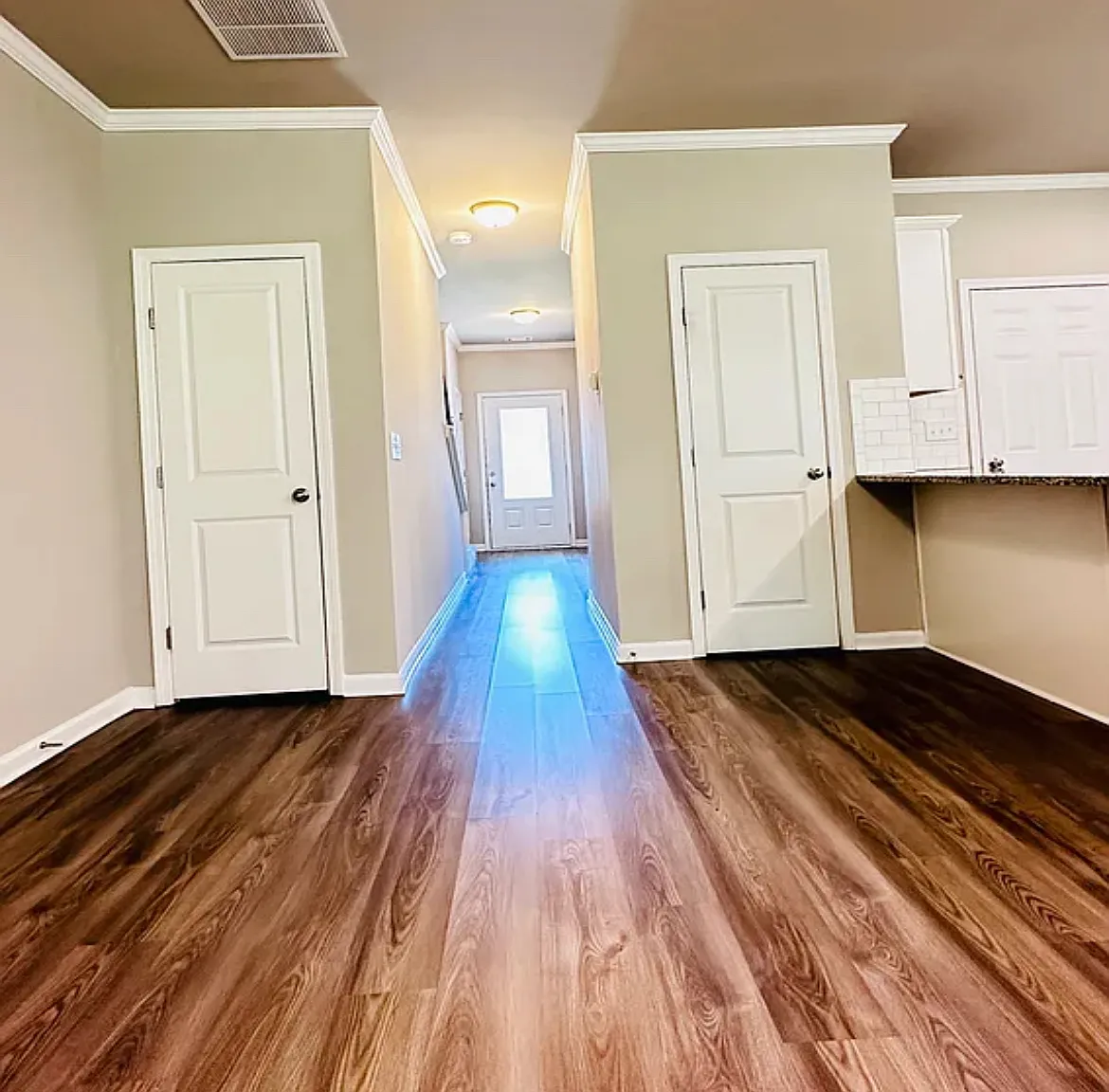 3634 Acorn Dr — Photo 3
