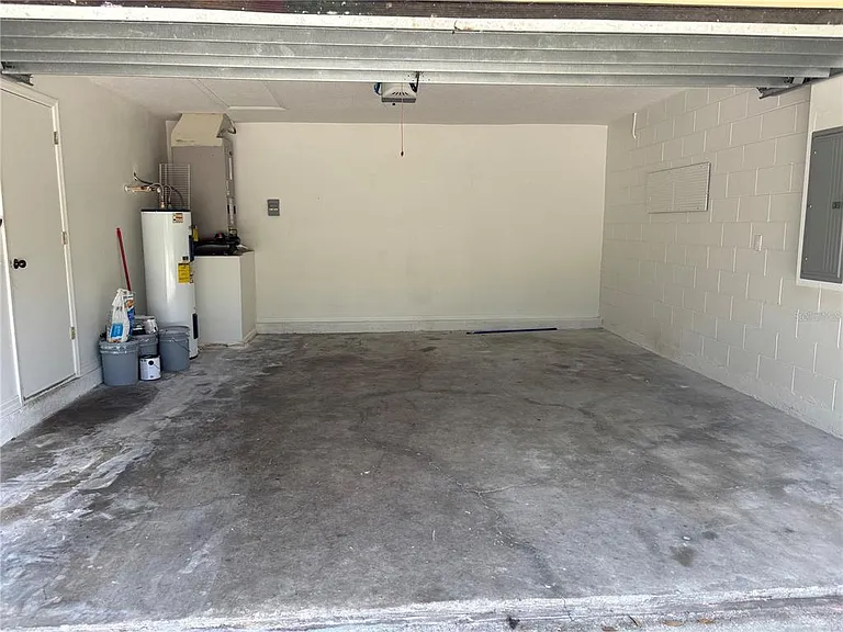 120 Spoonbill Ct — Photo 18
