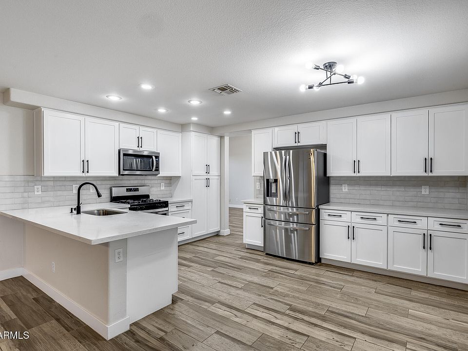 1st image of 1883 W FALCON Drive