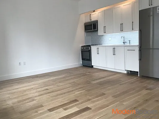 Rented by Modern Spaces | media 21