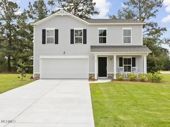 825 Usher Avenue, Shallotte, NC 28470