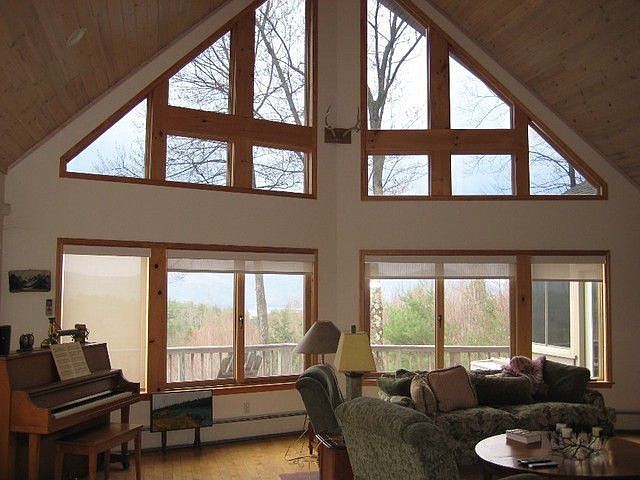 2nd image of 48 Church Hill Rd