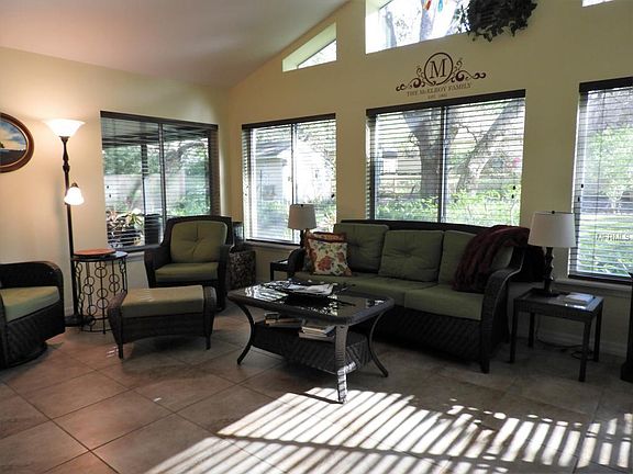4th image of 1217 Oak Valley Blvd