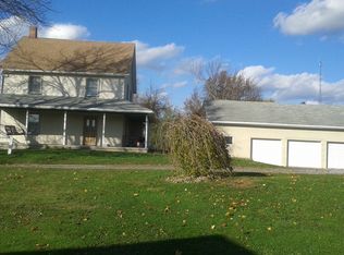 2928 State Rd, New Castle, PA 16101