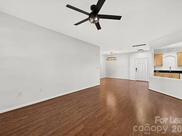 14437 San Paolo Ln — Photo 3
