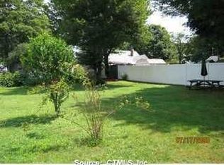 431 Short Beach Rd, East Haven, CT 06512