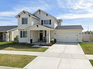 1201 E Trophy St, Kuna, ID 83634