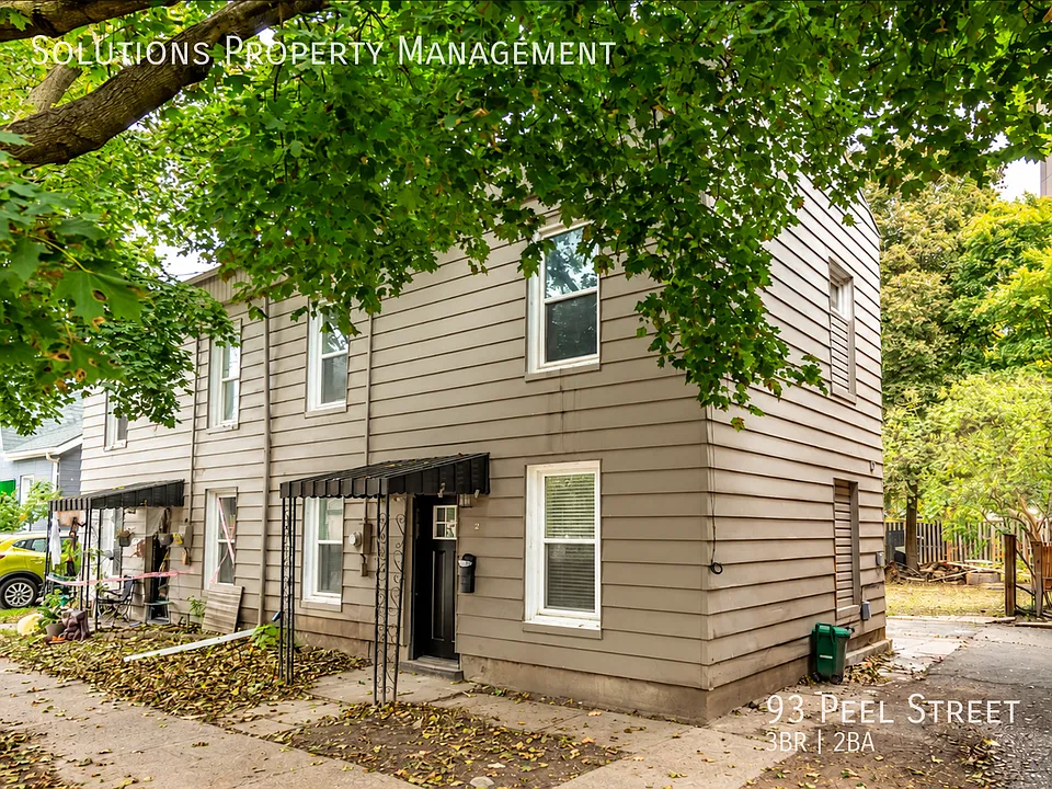 93 Peel St
