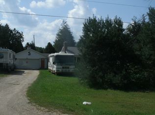 910 Nine Mile Rd NW, Sparta, MI 49345