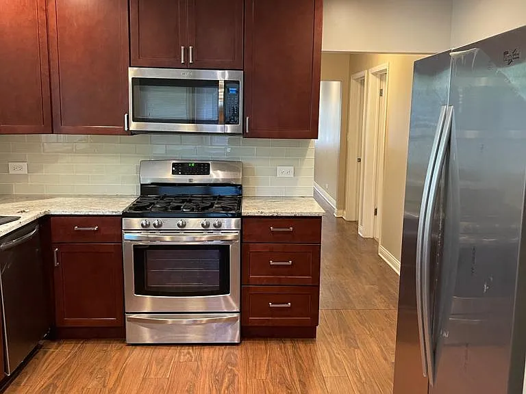 2316 W Arthur Ave #2 — Photo 29
