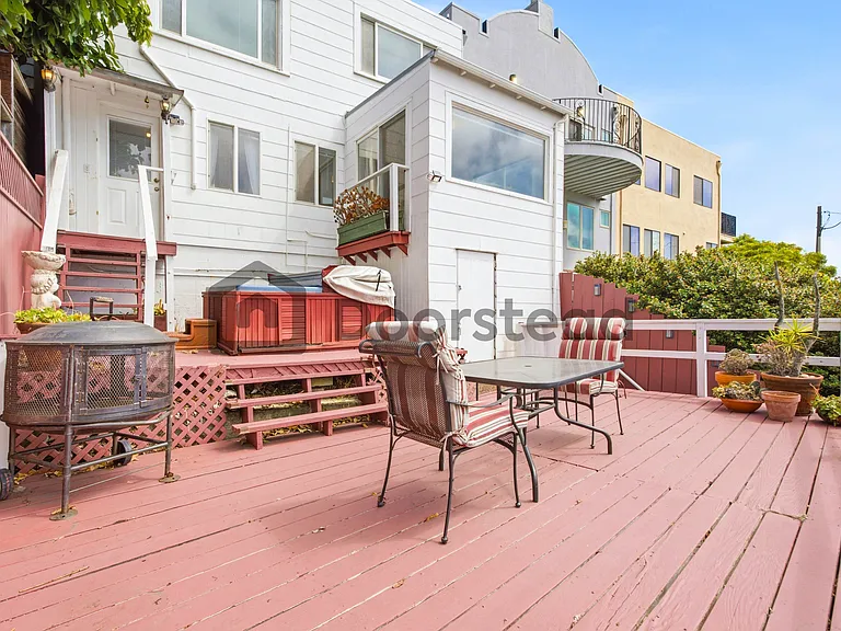 101 Monterey Blvd — Photo 42