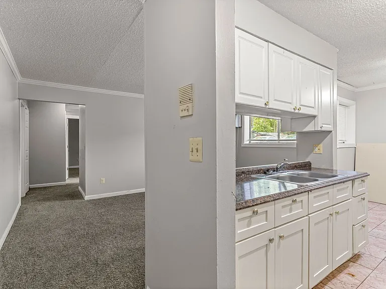 Hillside Partners, LLC ( C )- Coast to Coast Management, LLC — Photo 19