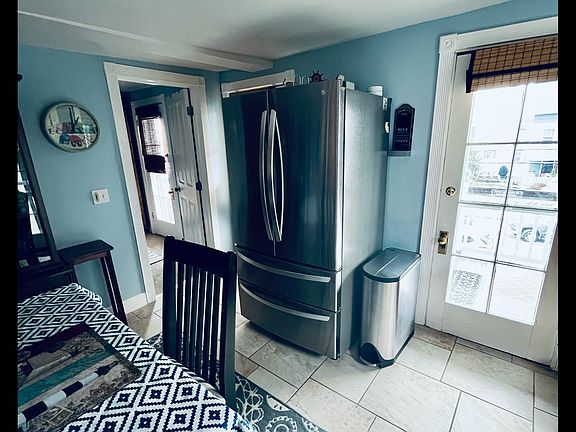 3rd image of 12 Webb Ave #2-U