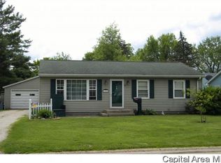 1350 Bridge Ave, Galesburg, IL 61401