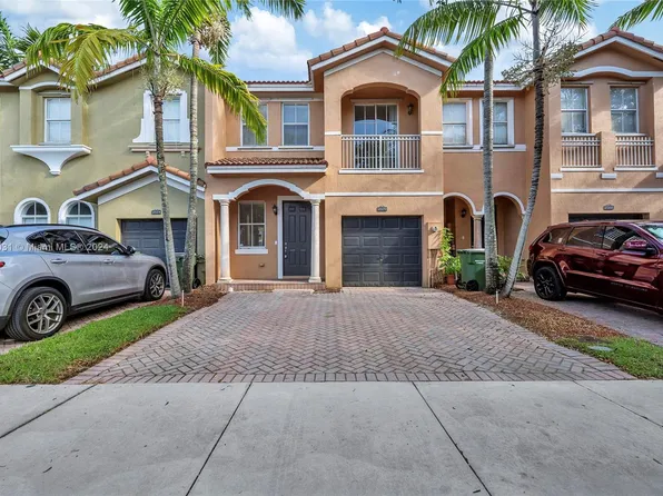 1424 SE 26th Ave, Homestead, FL 33035