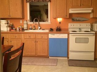 202 Captains Dr, Little River, SC 29566
