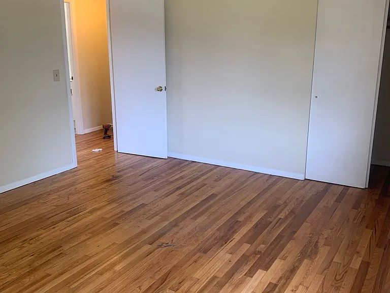 356 E Main St — Photo 10