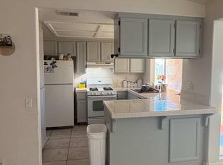 2755 Amber Rd, Hemet, CA 92545
