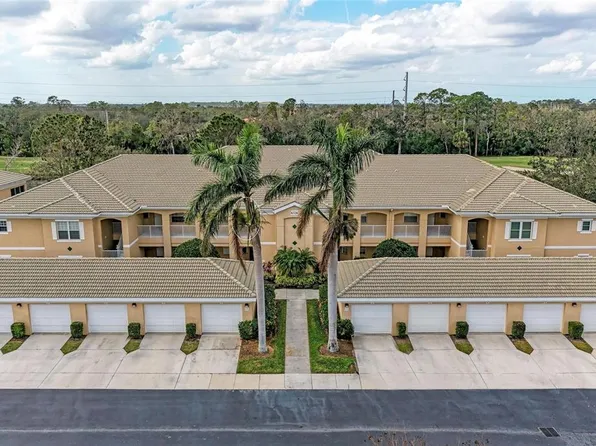 6326 Grand Oak Cir APT 203, Bradenton, FL 34203