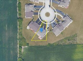 23000 Westwind Dr, Richton Park, IL 60471