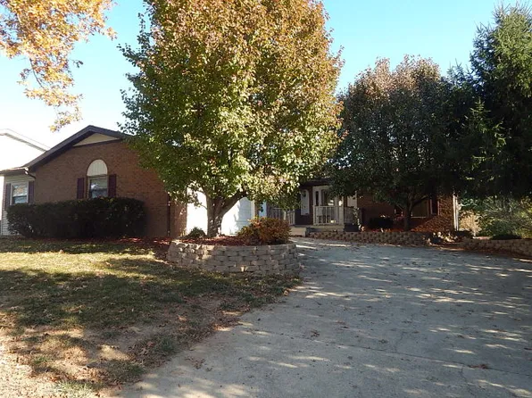 2213 Woodcrest Dr, Wheelersburg, OH 45694