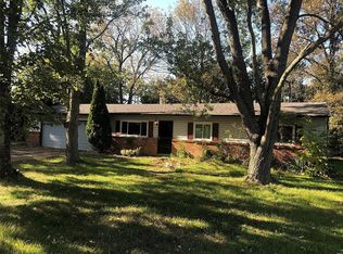 233 Warner Ct, Ballwin, MO 63021