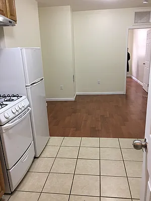 Rented by Kinyu Realty | media 12