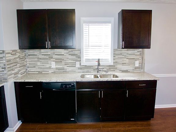 5th image of 2745 Kentshire Way
