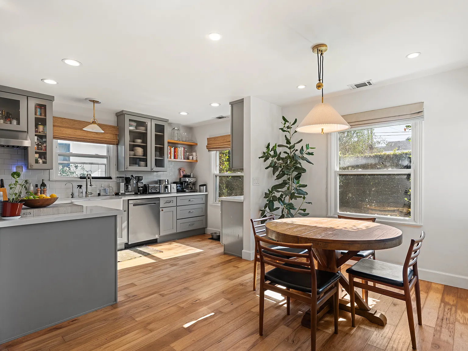 7560 McConnell Avenue, Westchester, CA, USA — Photo 4