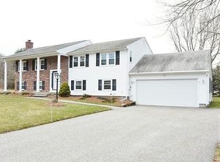 3 Jefferson Ln, Andover, MA 01810