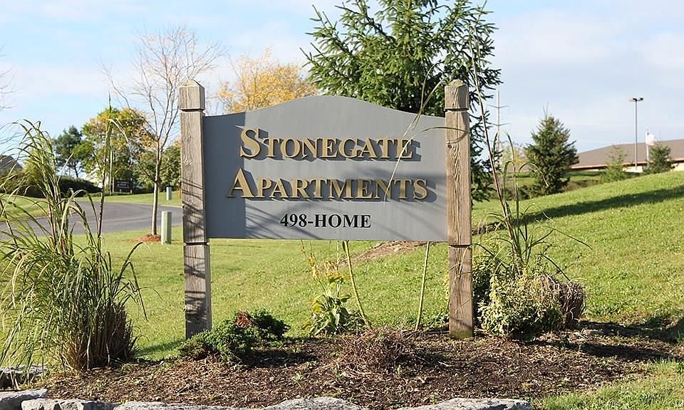 1st image of 5772 Stone Gate Hts