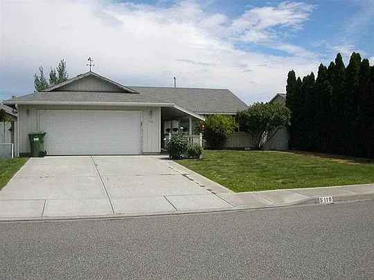 5119 Robert Wayne Dr photo 1