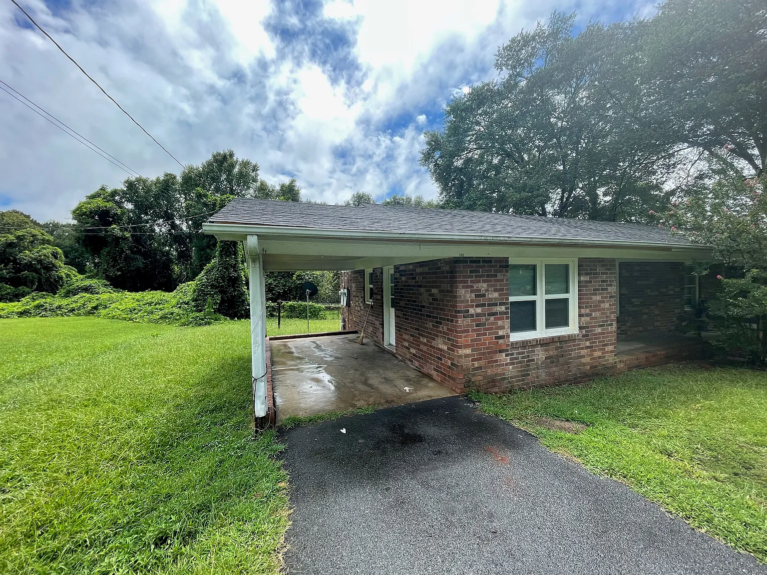 2 bed, $800 — Photo 1